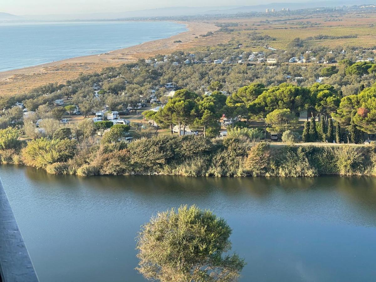 Four Seasons Lägenhet Empuriabrava Exteriör bild